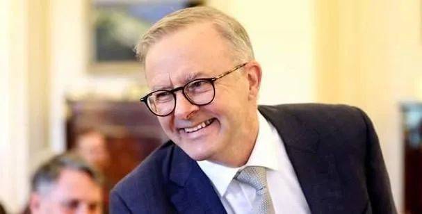 皇冠abcd类型网
_风向转了！澳总理当众表态：吃中国饭赚中国钱皇冠abcd类型网
，不能砸中国的锅