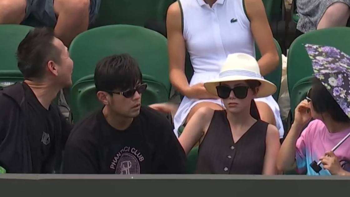 大连英博vs浙江_温网即时战况：西尼亚科娃拿到两个局点大连英博vs浙江，最终以7-5先下一城