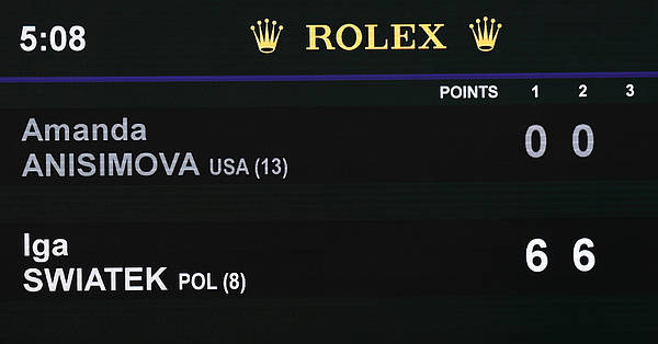 皇冠体育官方
_温网｜女单决赛两个6比0皇冠体育官方
！斯瓦泰克在最不擅长的场地赢得最极致的胜利