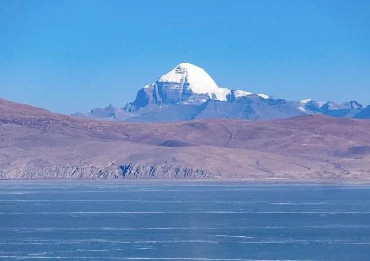 欧洲女子足球锦标赛
_叫中国名字欧洲女子足球锦标赛
，娶日本妻子，5年没见的印度外长来了