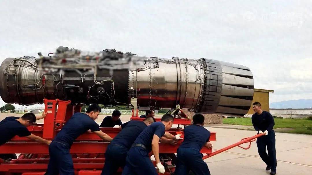 皇冠皇冠足球平台
_央视亲自曝光皇冠皇冠足球平台
，十几人推着歼-16发动机出镜，新太行早已脱胎换骨