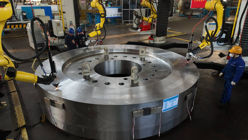 皇冠信用网额度如何开
_行进中国 ｜ 看机器人“铁臂绣花”