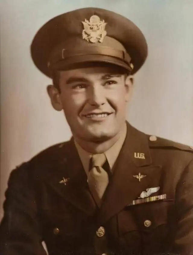 皇冠皇冠信用网会员注册
_因为一架美国战机皇冠皇冠信用网会员注册
，湖北这个村庄决定改名！