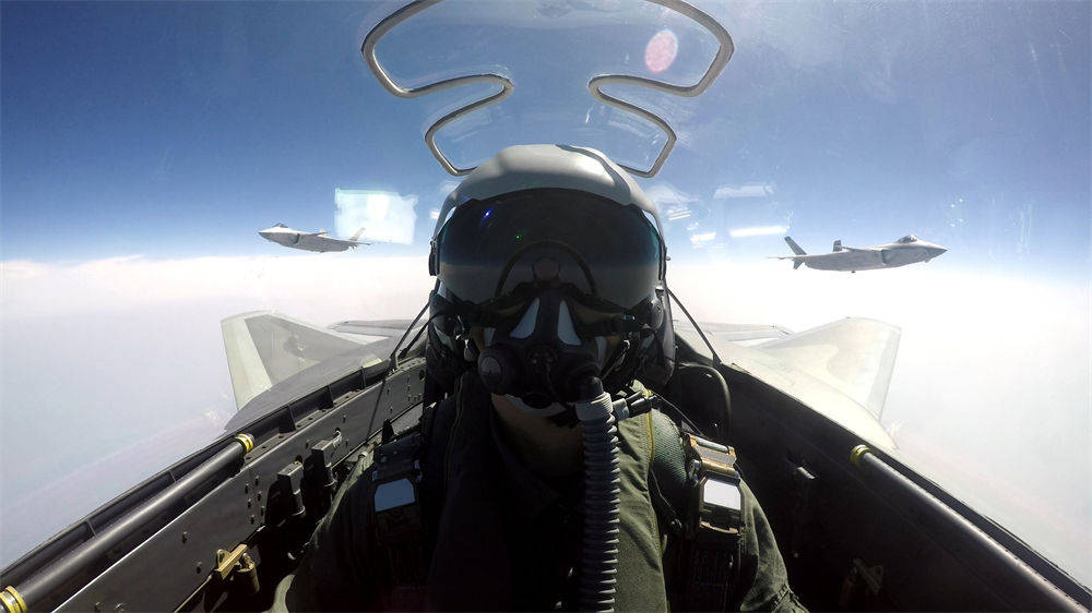 怎么开皇冠信用平台
_都见不得中国强大！歼20隐身战机飞越对马海峡怎么开皇冠信用平台
，美日罕见没发现？