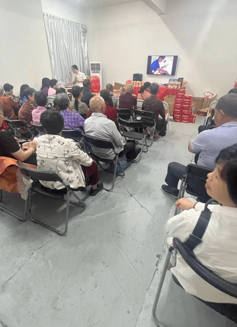 克罗地亚足球联赛
_99元豪华游克罗地亚足球联赛
，被骗到内裤不剩