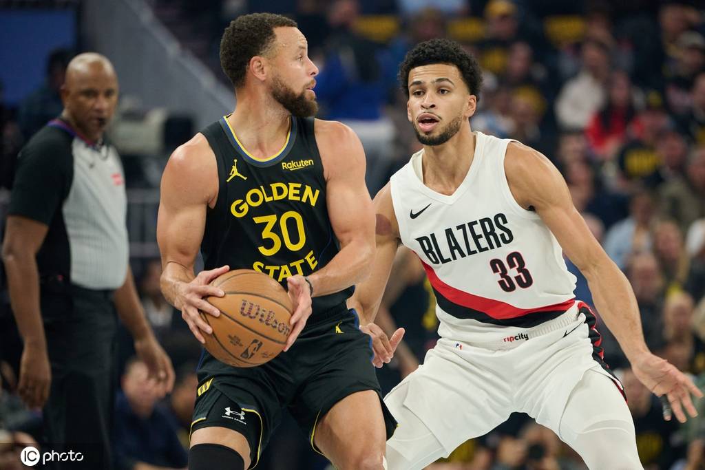 皇冠信用盘代理出租
_库里空砍38分杨瀚森DNP NBA杯开拓者逆转胜勇士