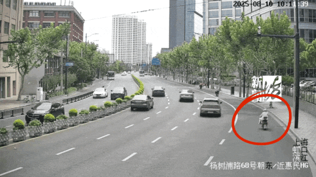 皇冠信用网代理注册
_事故频发皇冠信用网代理注册
！电动自行车“挡风被”到底该不该用？