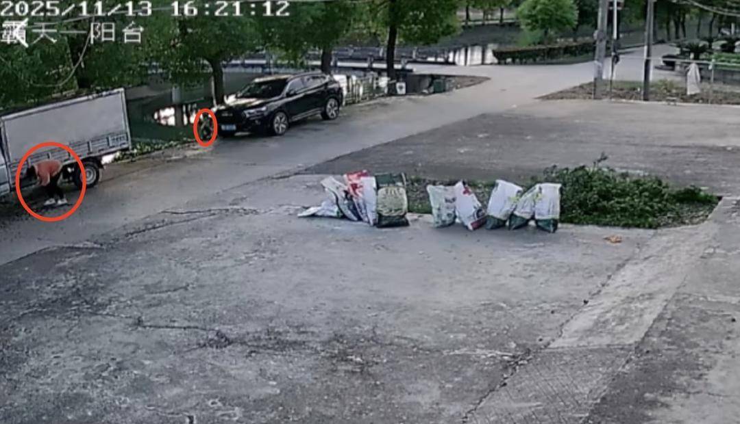 皇冠信用最新地址
_3岁男童家门口落水母亲施救双双遇难皇冠信用最新地址
，家属质疑“河道护坡陡峭无法自救”